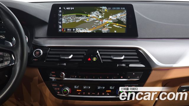 BMW 5 Series (G30) 520d M Sport Special Edition 2018 — фото 14