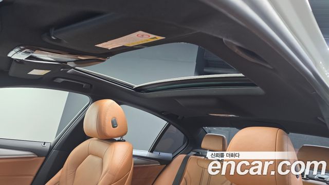 BMW 5 Series (G30) 520d M Sport Special Edition 2018 — фото 18