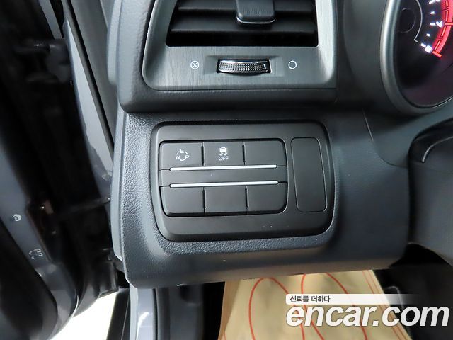 KG Mobility (SsangYong) Tivoli Armor VX 2WD 2018 — фото 19
