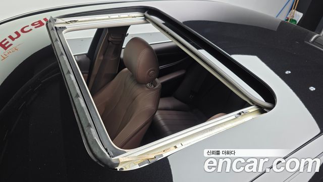 Mercedes-Benz E-Class (W213) E220d 4MATIC Exclusive 2018 — фото 19