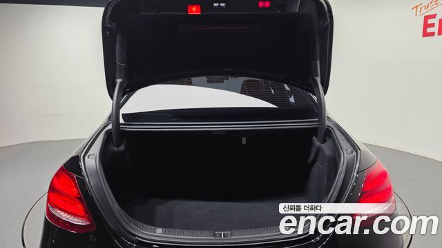 Mercedes-Benz E-Class (W213) E220d 4MATIC Exclusive 2018 — фото 20