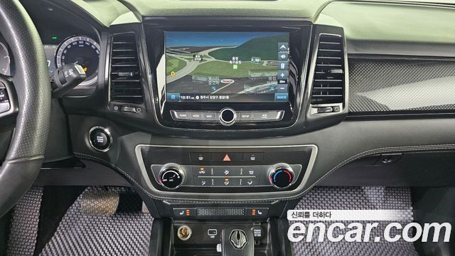 KG Mobility (SsangYong) Rexton Sports Diesel 2.2 4WD Prestige Special 2020 — фото 13