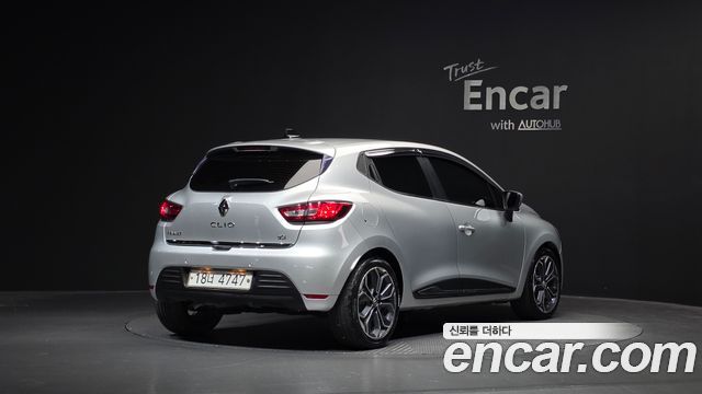 Renault Korea Clio ZEN 2018 — фото 2