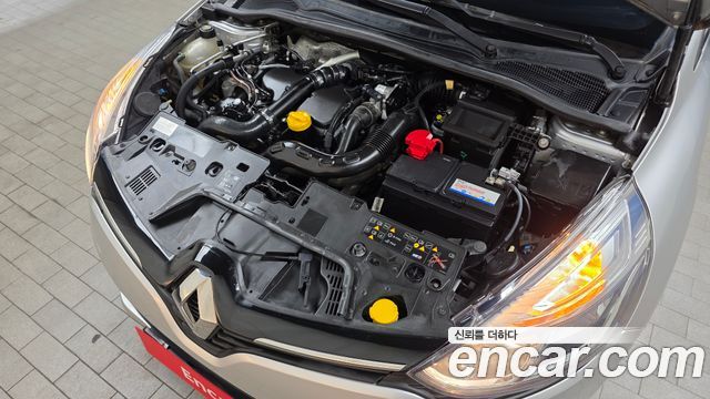 Renault Korea Clio ZEN 2018 — фото 6