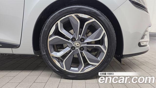 Renault Korea Clio ZEN 2018 — фото 21