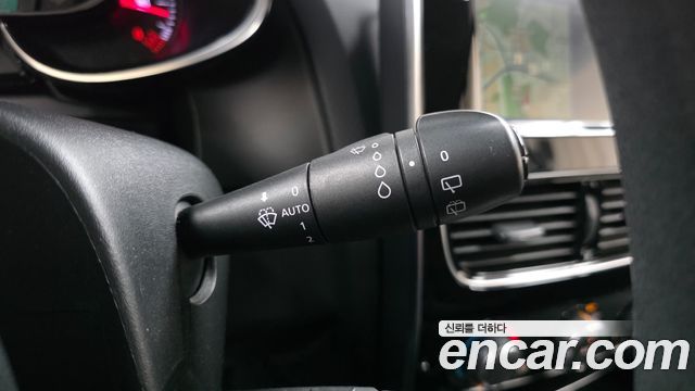 Renault Korea Clio ZEN 2018 — фото 27