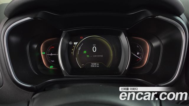 Renault Korea QM6 Diesel 2WD RE Signature 2017 — фото 8