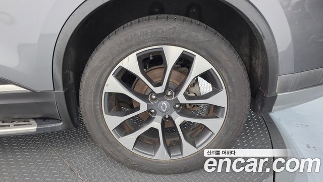 Renault Korea QM6 Diesel 2WD RE Signature 2017 — фото 21