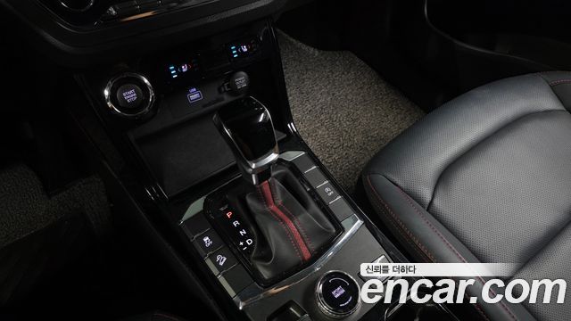 KG Mobility (SsangYong) Beautiful Korando Gasoline 1.5 2WD R-Plus 2021 — фото 9