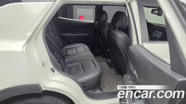 KG Mobility (SsangYong) Beautiful Korando Gasoline 1.5 2WD R-Plus 2021 — фото 12
