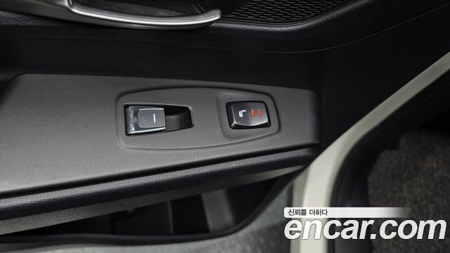 KG Mobility (SsangYong) Beautiful Korando Gasoline 1.5 2WD R-Plus 2021 — фото 19