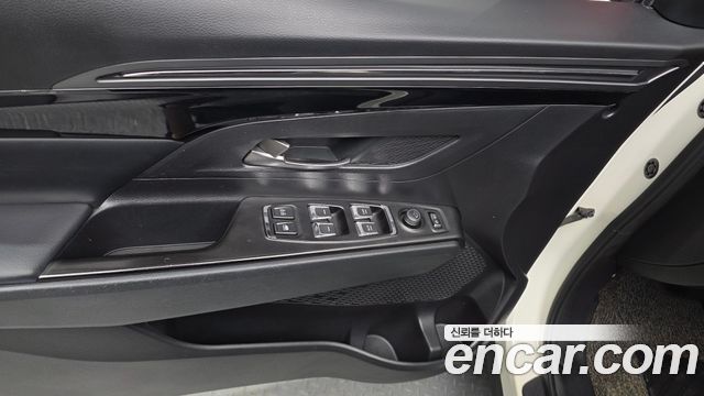 KG Mobility (SsangYong) Beautiful Korando Gasoline 1.5 2WD R-Plus 2021 — фото 28