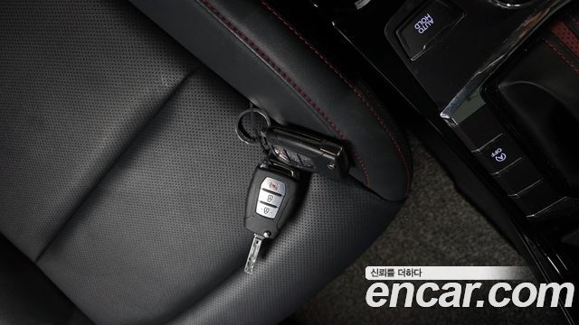 KG Mobility (SsangYong) Beautiful Korando Gasoline 1.5 2WD R-Plus 2021 — фото 31