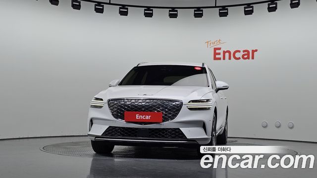 Genesis Electrified (GV70) e-AWD 2022 — фото 3