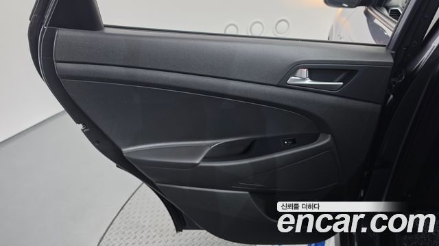 Hyundai Tucson Diesel 2.0 2WD Smart 2020 — фото 25