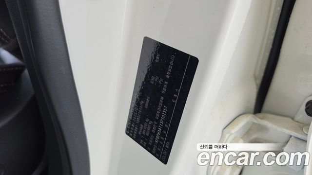 KG Mobility (SsangYong) Torres Gasoline 1.5 2WD T7 2025 — фото 28