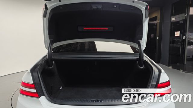 Genesis G90 3.8 AWD Luxury 2021 — фото 20
