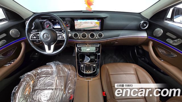Mercedes-Benz E-Class (W213) E220d Avantgarde 2019 — фото 7