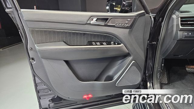 KG Mobility (SsangYong) Rexton New Arena Disel 2.2 4WD The Black 2024 — фото 24
