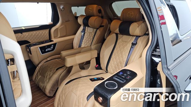 Kia Carnival (IV) Gasoline 9-seater Limousine(Special vehicle) 2021 — фото 16