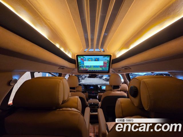 Kia Carnival (IV) Gasoline 9-seater Limousine(Special vehicle) 2021 — фото 19