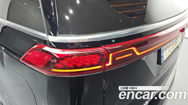 Kia Carnival (IV) Gasoline 9-seater Limousine(Special vehicle) 2021 — фото 29