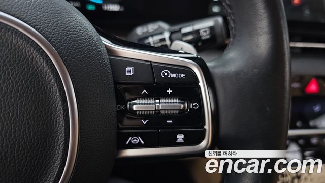 Kia Carnival (IV) Gasoline 9-seater Limousine(Special vehicle) 2021 — фото 37
