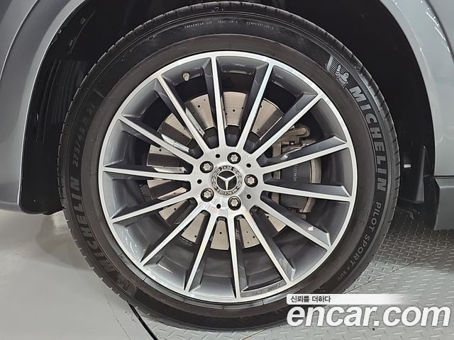 Mercedes-Benz GLE-Class (W167) GLE400e 4MATIC Coupe 2024 — фото 5
