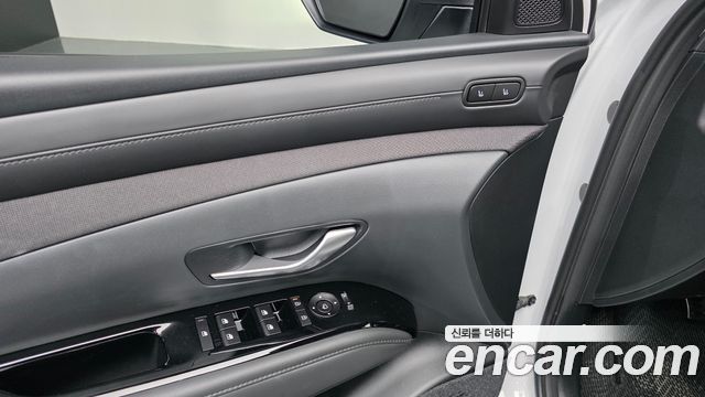 Hyundai Tucson Hybrid (NX4) HEV 1.6 2WD Inspiration 2024 — фото 27