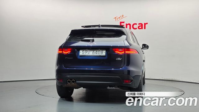 Jaguar F-PACE 20d Prestige 2018 — фото 4