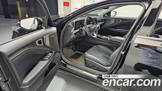 Kia K8 2.5 Gasoline 2WD Noblesse 2022 — фото 10