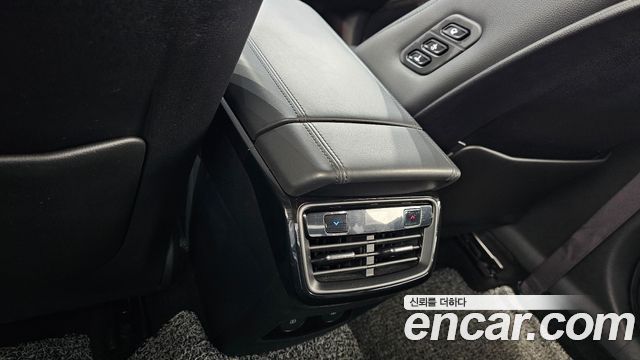 Kia K8 2.5 Gasoline 2WD Noblesse 2022 — фото 19