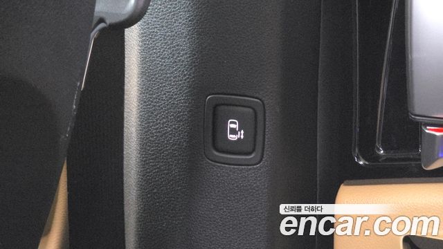 Kia Carnival (IV) Diesel 9-Seater Signature 2023 — фото 38