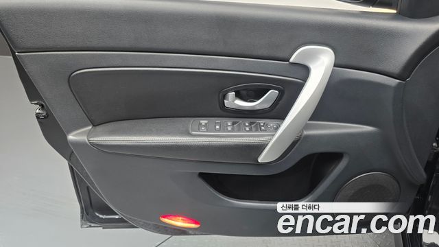 Renault Korea SM5 Nova Classic 2018 — фото 24