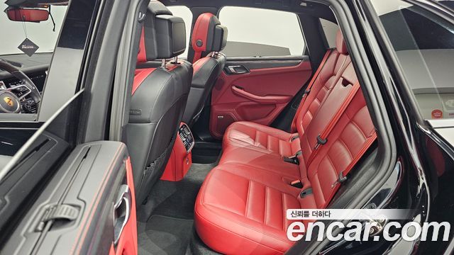 Porsche Macan 2.9 GTS 95B 2020 — фото 12