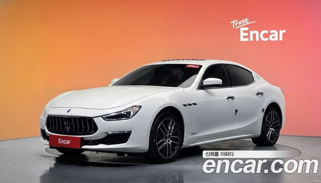 Maserati Ghibli 3.0 GranLusso 3rd