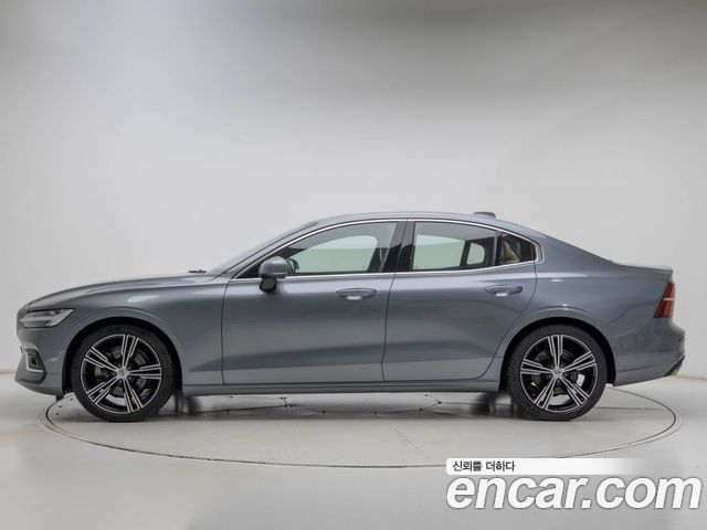 Volvo S60 (III) T5 Inscroption 2020 — фото 3