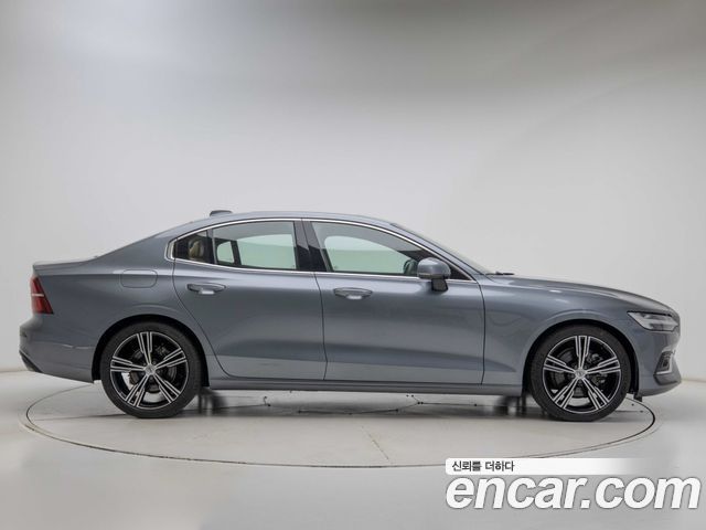 Volvo S60 (III) T5 Inscroption 2020 — фото 6