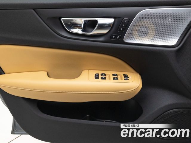 Volvo S60 (III) T5 Inscroption 2020 — фото 22