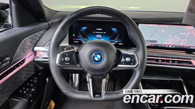 BMW i7 (G70) M70 xDrive 2024 — фото 13