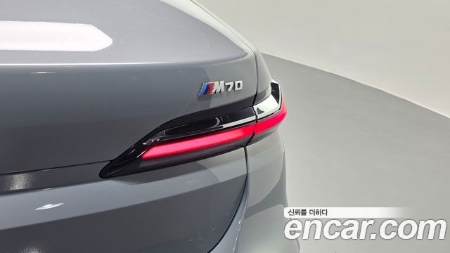 BMW i7 (G70) M70 xDrive 2024 — фото 23