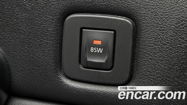 Renault Korea SM7 Nova LPLI 2.0 LPe Disabled 2016 — фото 23