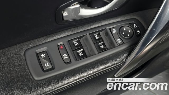 Renault Korea SM7 Nova LPLI 2.0 LPe Disabled 2016 — фото 40