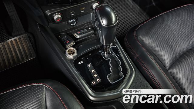 KG Mobility (SsangYong) Tivoli Air Diesel RX 2WD 2017 — фото 9
