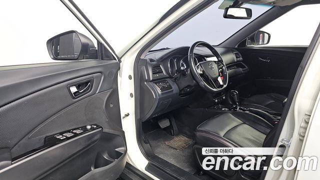 KG Mobility (SsangYong) Tivoli Air Diesel RX 2WD 2017 — фото 10
