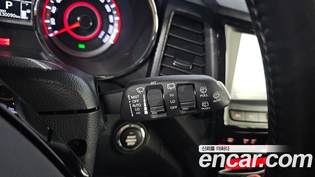 KG Mobility (SsangYong) Tivoli Air Diesel RX 2WD 2017 — фото 13