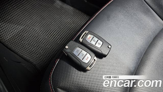 KG Mobility (SsangYong) Tivoli Air Diesel RX 2WD 2017 — фото 19