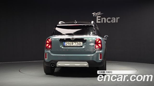 MINI Cooper Countryman HIGH 2nd 2021 — фото 4