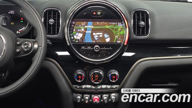 MINI Cooper Countryman HIGH 2nd 2021 — фото 13