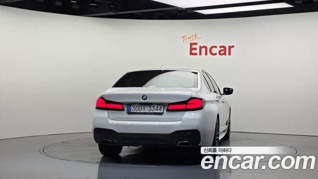 BMW 5 Series (G30) 520i M Sport 2021 — фото 4
